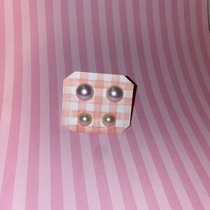 Hypoallergenic Elegant Pearl Stud Earrings Set